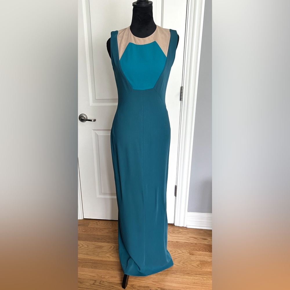Elegant Teal Sleeveless Dress